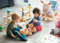 Як вибрати безпечну та якісну іграшку для дитини
