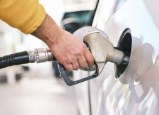 Які права має споживач при купівлі автомобільного палива на автозаправній станції?